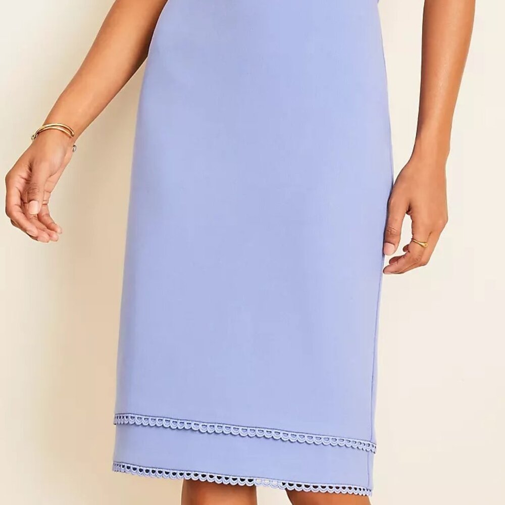 NWT- Ann Taylor - Scalloped Doubleweave Pencil Skirt - 8P